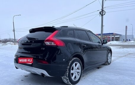 Volvo V40 Cross Country I, 2017 год, 1 650 000 рублей, 5 фотография