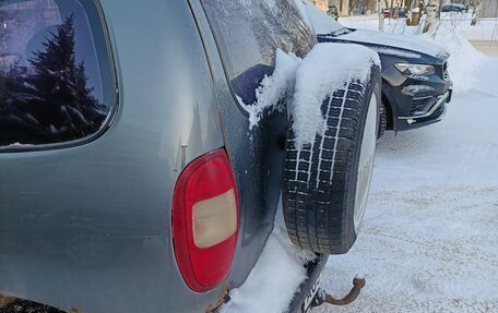 Chevrolet Niva I рестайлинг, 2004 год, 200 000 рублей, 8 фотография