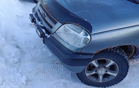 Chevrolet Niva I рестайлинг, 2004 год, 200 000 рублей, 5 фотография