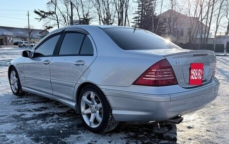 Mercedes-Benz C-Класс, 2005 год, 900 000 рублей, 7 фотография