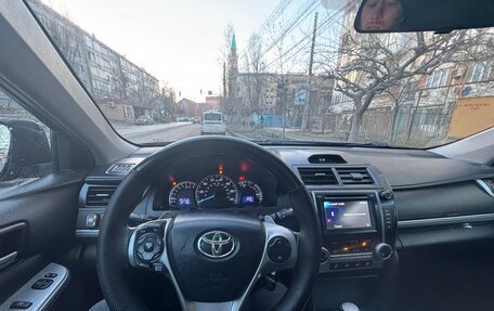 Toyota Camry, 2013 год, 1 420 000 рублей, 10 фотография