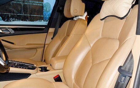 Porsche Macan I рестайлинг, 2016 год, 4 200 000 рублей, 3 фотография