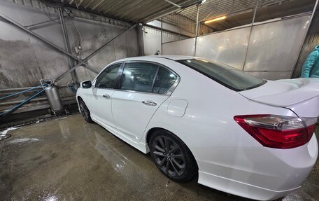 Honda Accord IX рестайлинг, 2013 год, 1 250 000 рублей, 6 фотография