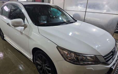 Honda Accord IX рестайлинг, 2013 год, 1 250 000 рублей, 10 фотография