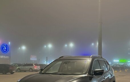 Nissan X-Trail, 2017 год, 1 900 000 рублей, 2 фотография