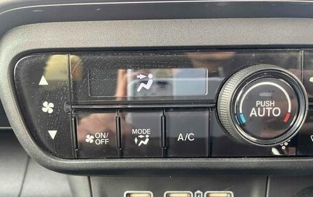 Honda N-WGN, 2023 год, 824 000 рублей, 33 фотография