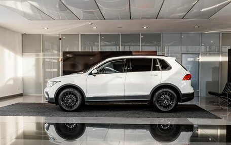 Volkswagen Tiguan II, 2021 год, 2 850 000 рублей, 7 фотография