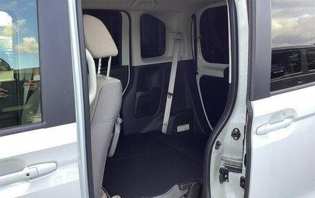 Honda N-BOX, 2023 год, 784 000 рублей, 23 фотография