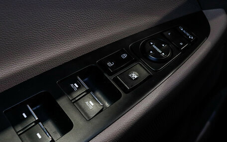 Hyundai Tucson III, 2019 год, 3 000 000 рублей, 19 фотография