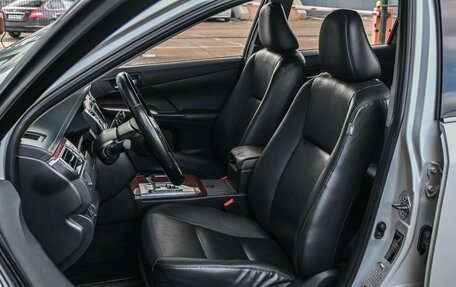 Toyota Camry, 2014 год, 1 699 000 рублей, 10 фотография