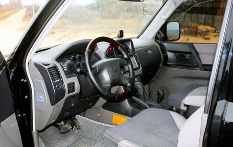 Mitsubishi Pajero III рестайлинг, 2003 год, 1 100 000 рублей, 5 фотография