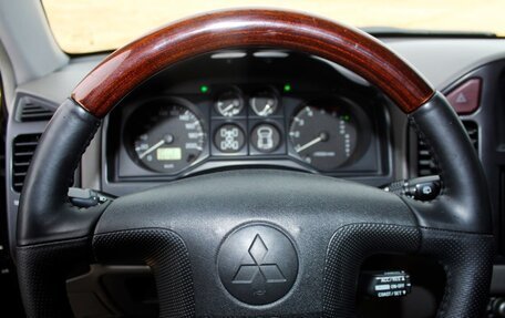 Mitsubishi Pajero III рестайлинг, 2003 год, 1 100 000 рублей, 6 фотография