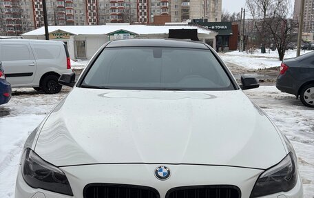 BMW 5 серия, 2013 год, 1 640 000 рублей, 3 фотография