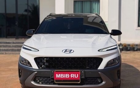 Hyundai Kona I, 2022 год, 2 300 000 рублей, 12 фотография