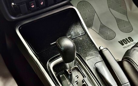 Mitsubishi Outlander III рестайлинг 3, 2017 год, 1 799 000 рублей, 19 фотография