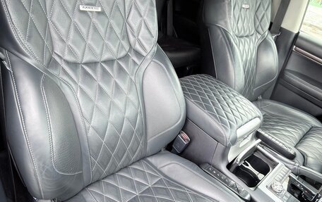 Toyota Land Cruiser 200, 2019 год, 6 900 000 рублей, 7 фотография