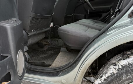 Toyota RAV4, 2003 год, 750 000 рублей, 28 фотография