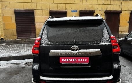 Toyota Land Cruiser Prado 150 рестайлинг 2, 2019 год, 6 500 000 рублей, 3 фотография