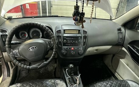 KIA cee'd I рестайлинг, 2007 год, 435 000 рублей, 6 фотография