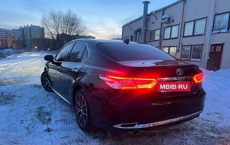 Toyota Camry, 2023 год, 4 850 000 рублей, 4 фотография