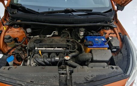 Hyundai Solaris II рестайлинг, 2014 год, 1 000 000 рублей, 21 фотография