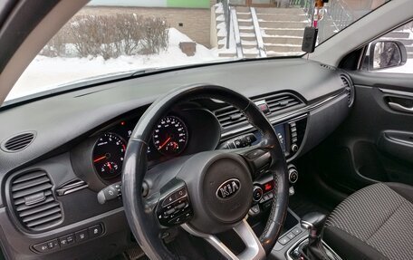 KIA Rio IV, 2018 год, 1 600 000 рублей, 9 фотография