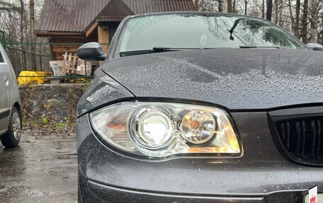 BMW 1 серия, 2004 год, 560 000 рублей, 2 фотография