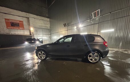 BMW 1 серия, 2004 год, 560 000 рублей, 13 фотография