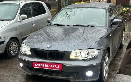 BMW 1 серия, 2004 год, 560 000 рублей, 4 фотография