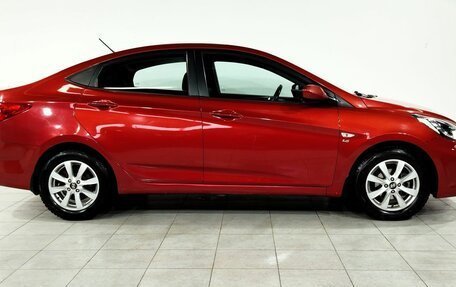 Hyundai Solaris II рестайлинг, 2011 год, 900 000 рублей, 4 фотография