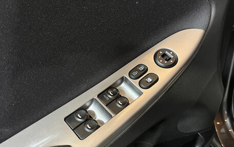 Hyundai Solaris II рестайлинг, 2015 год, 950 000 рублей, 15 фотография