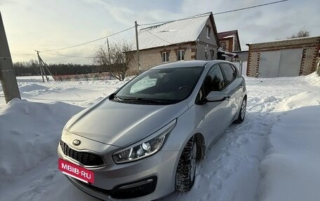 KIA cee'd III, 2015 год, 1 100 000 рублей, 2 фотография