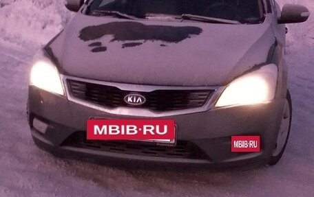 KIA cee'd I рестайлинг, 2011 год, 499 999 рублей, 2 фотография