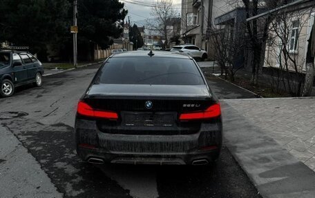 BMW 5 серия, 2023 год, 4 500 000 рублей, 2 фотография