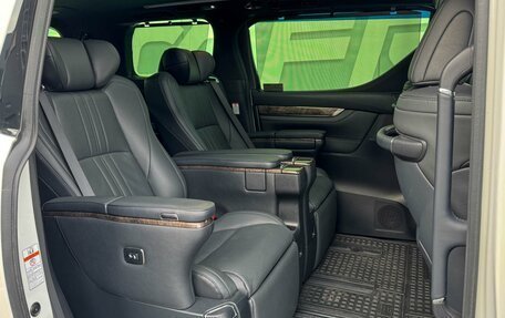 Toyota Alphard III, 2021 год, 8 699 000 рублей, 10 фотография