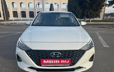 Hyundai Solaris II рестайлинг, 2020 год, 1 880 000 рублей, 1 фотография