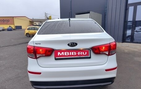 KIA Rio III рестайлинг, 2015 год, 1 250 000 рублей, 2 фотография