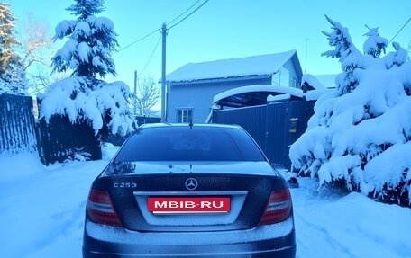 Mercedes-Benz C-Класс, 2013 год, 1 450 000 рублей, 10 фотография
