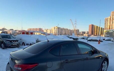 Opel Astra J, 2013 год, 800 000 рублей, 5 фотография