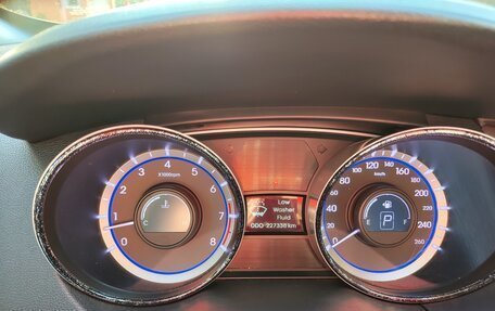 Hyundai Sonata VI, 2012 год, 900 000 рублей, 7 фотография