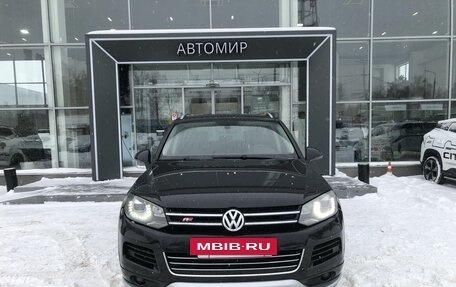 Volkswagen Touareg III, 2013 год, 1 850 000 рублей, 2 фотография