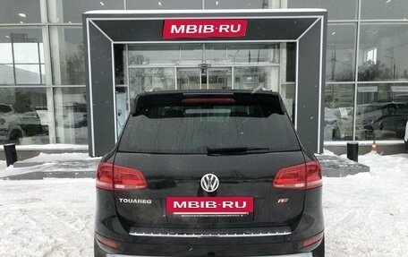 Volkswagen Touareg III, 2013 год, 1 850 000 рублей, 6 фотография