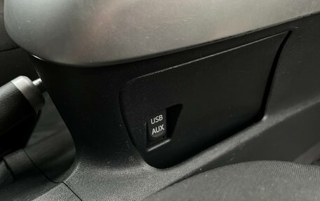 Toyota Verso I, 2011 год, 1 295 000 рублей, 20 фотография