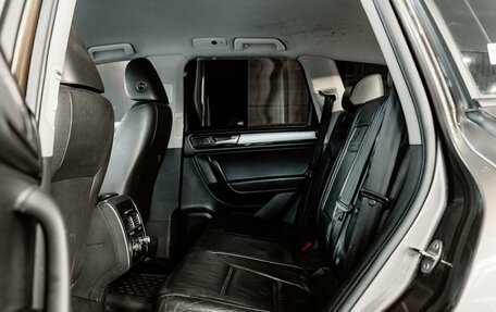 Volkswagen Touareg III, 2010 год, 2 000 000 рублей, 11 фотография