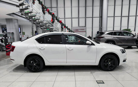 Skoda Octavia, 2017 год, 1 250 000 рублей, 5 фотография