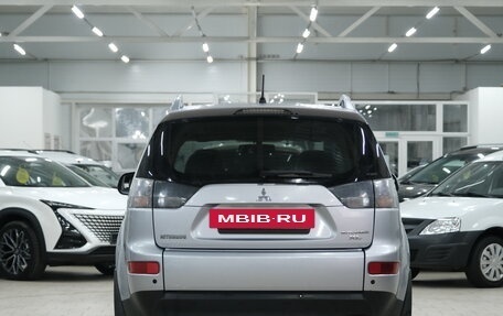 Mitsubishi Outlander III рестайлинг 3, 2008 год, 1 139 000 рублей, 6 фотография