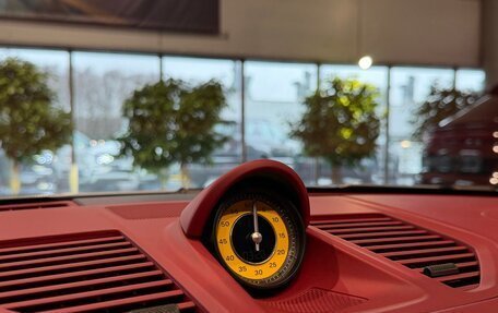 Porsche 911, 2023 год, 28 840 000 рублей, 14 фотография