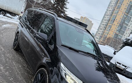 Mercedes-Benz V-Класс, 2016 год, 5 100 000 рублей, 3 фотография