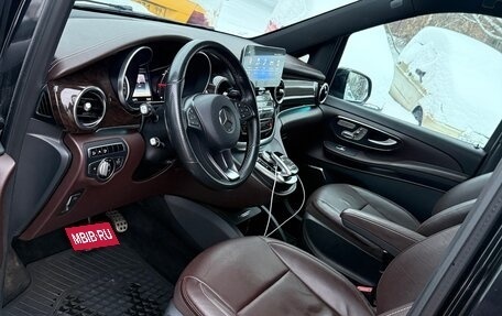 Mercedes-Benz V-Класс, 2016 год, 5 100 000 рублей, 21 фотография