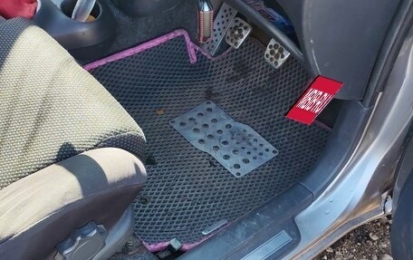 Toyota Vitz, 2000 год, 300 000 рублей, 19 фотография